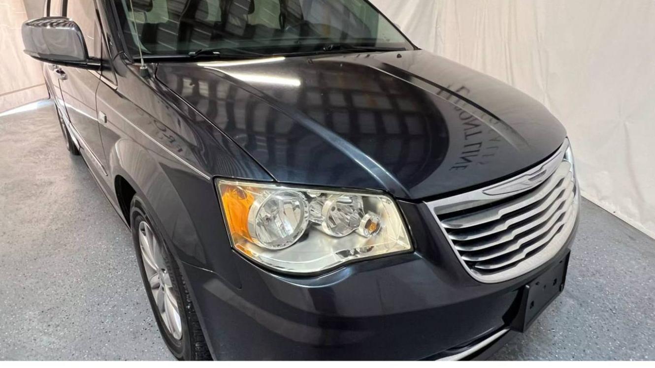 CHRYSLER TOWN AND COUNTRY 2014 2C4RC1CG8ER423113 image